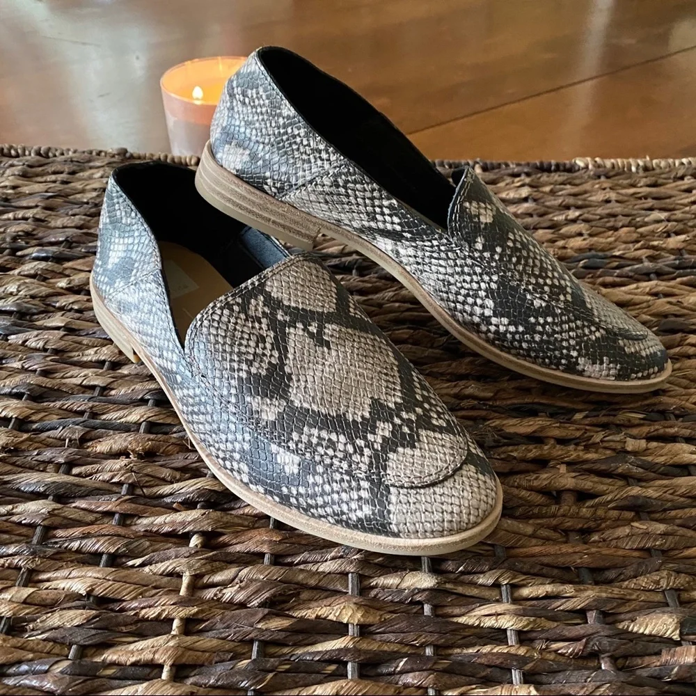 Dolce Vita Pixy Snake Print Loafer 6.5 NWOT